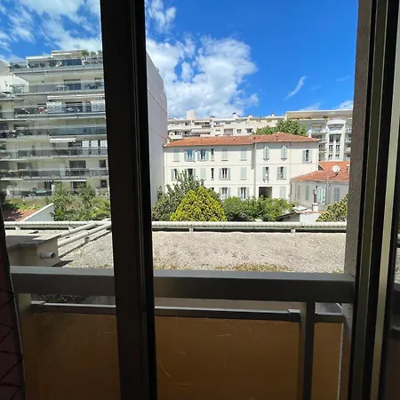 Centre-ville Terrasse Et Parking * アンティーブ